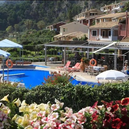 Holidays By The Beach-shared Pool Included, Apartament